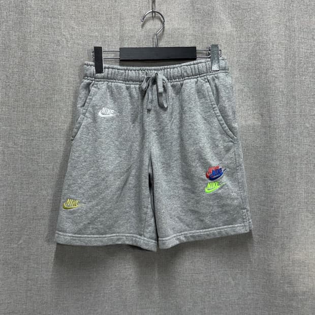 [M] 나이키(NIKE) 숏 에센셜 스웨트 반바지