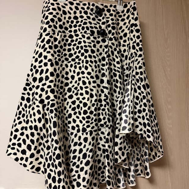 끌로에 도트 스커트 34