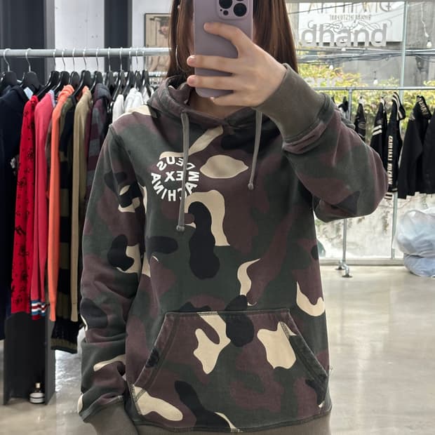 데우스 엑스마키나 카모 후드티