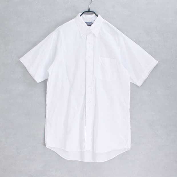 LANDS' END _ white cotton B.D. shirt