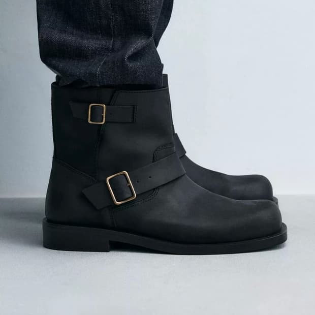 새상품 자라 버클 레더 부츠