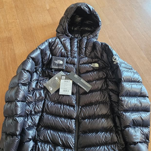 노스페이스 써밋 마테호른 후드 패딩 블랙 100