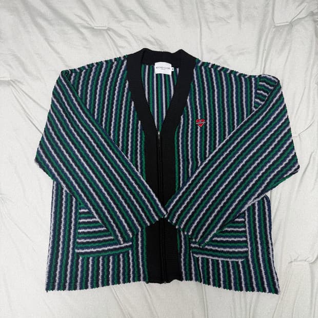 비욘드클로젯 니트 집업 가디건