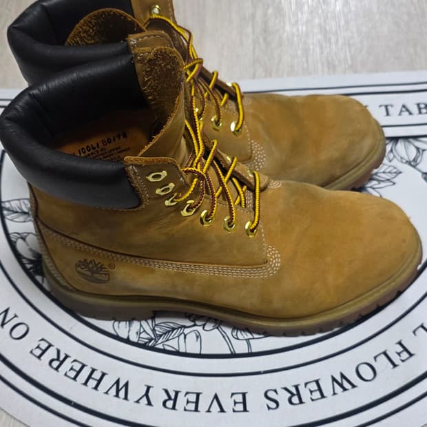 팀버랜드 6인치 누벅 프리미엄부츠(265~270)