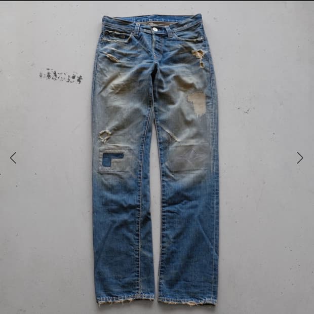 2000’s levi’s 502 denim