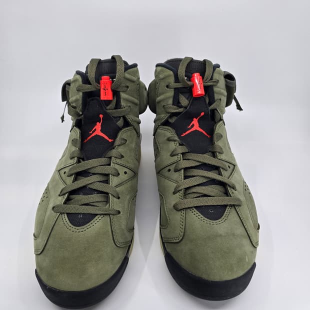 조던6 x 트래비스 스캇 레트로 올리브 (265)