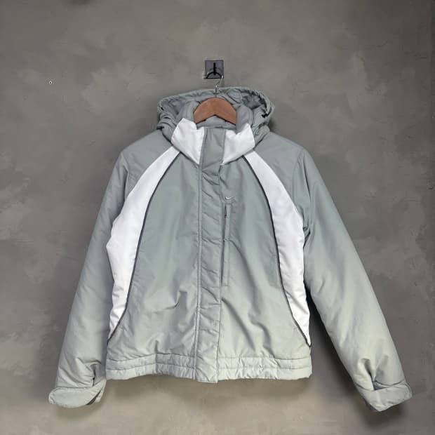 나이키 스우시 경량패딩 화이트 그레이