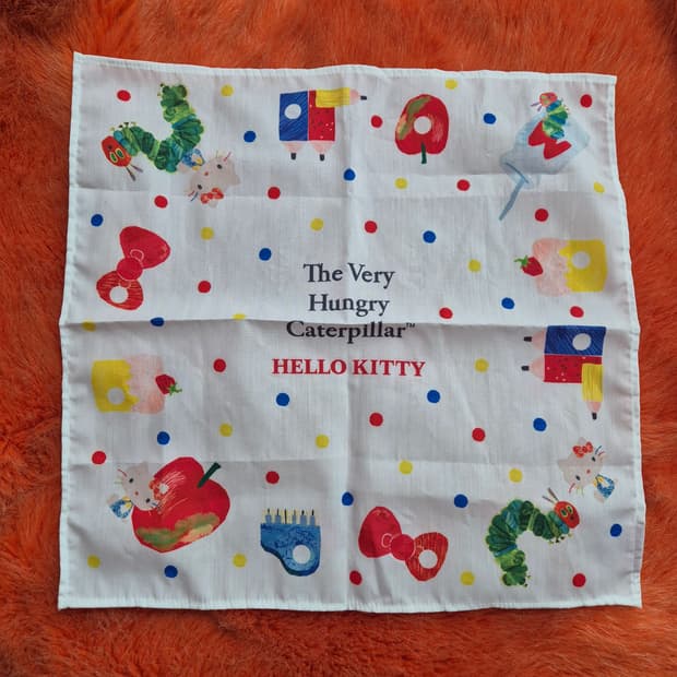 배고픈 애벌레 헬로키티 런치 매트 수건