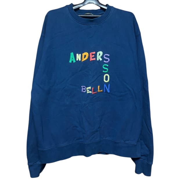 [Andersson bell] 엔더슨벨 블루 오버핏 자수 스웻셔츠 맨투맨
