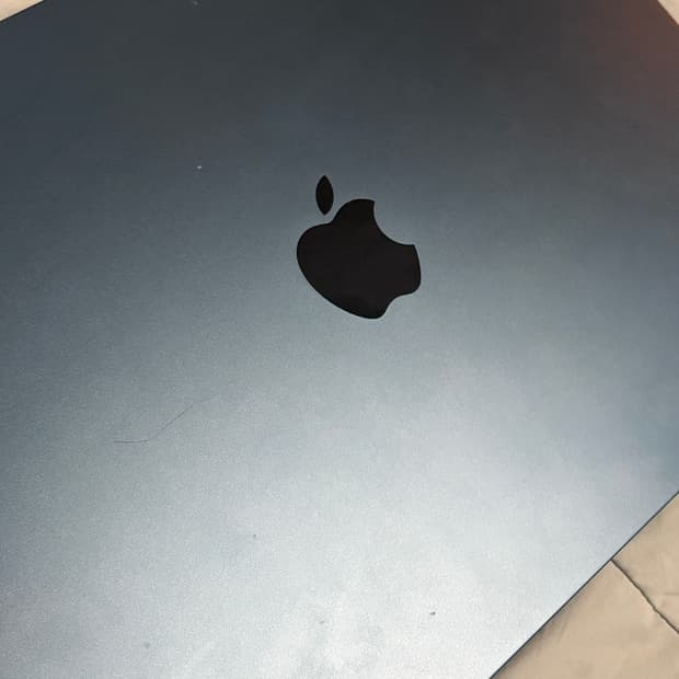 맥북air 2025 15인치 M4 512GB