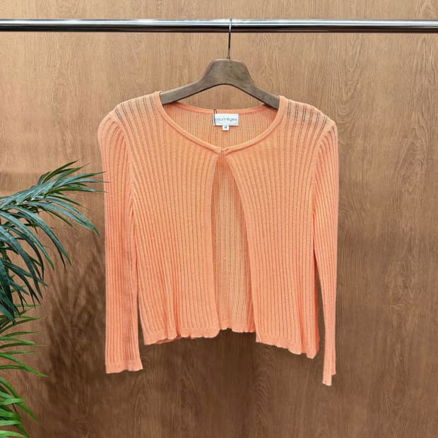 꾸레쥬 브이넥 니트 가디건 세로 골지 오픈형 디테일 레귤러핏 오렌지