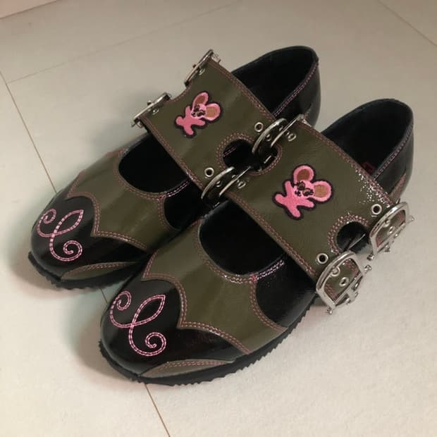 Doris buckle flats
