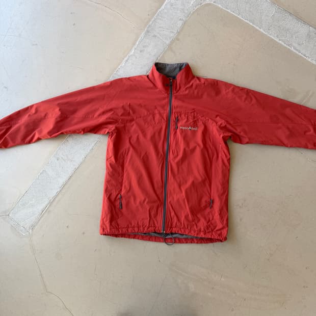 몽벨 재팬 아웃도어 윈드브레이커