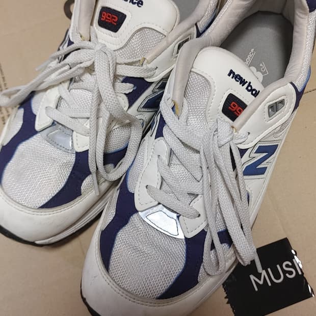 뉴발란스 992 화이트 네이비 285