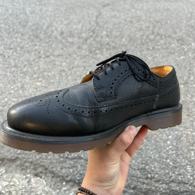 닥터마틴 윙팁슈즈 280size