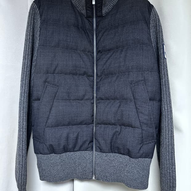 몽클레어 감마블루 울 캐시미어 집업 니트패딩 S 90-95 그레이 톰브라