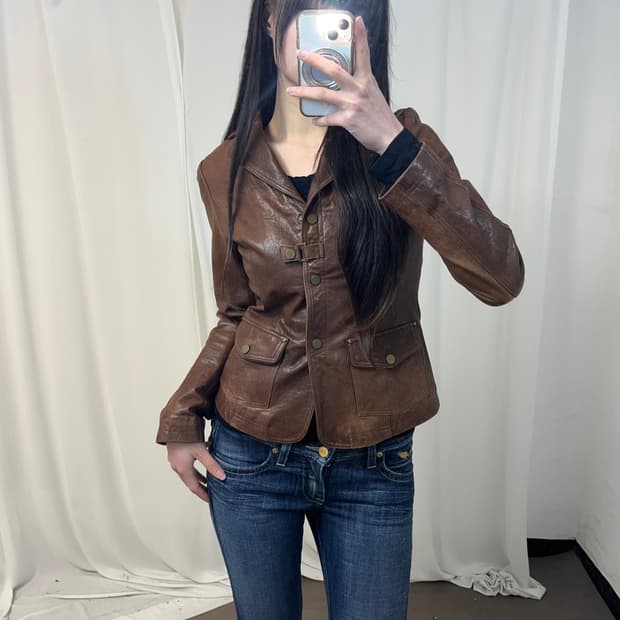 브라운 램스킨 버튼 기믹 레더 자켓