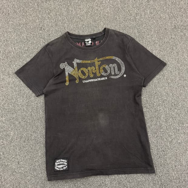 L)Norton 빈티지 자수 큐빅 로고 여성 반팔 티셔츠