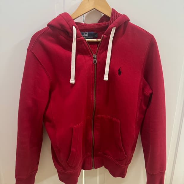폴로 후드집업