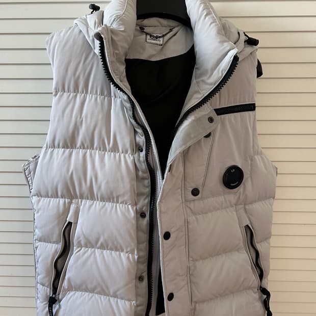 [100] cp컴퍼니 패딩 베스트