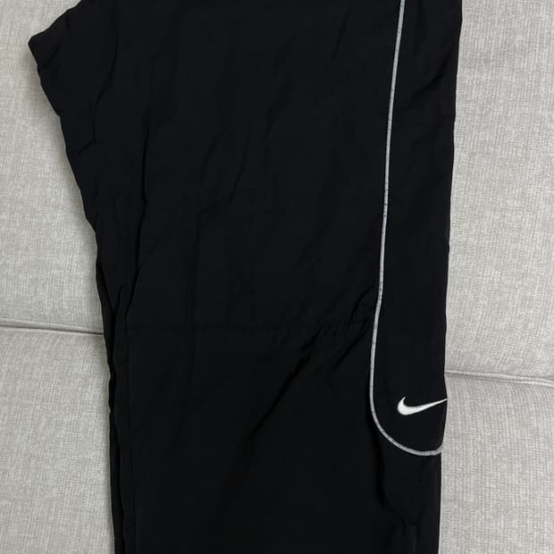 나이키 솔로스우시 트랙 팬츠 m