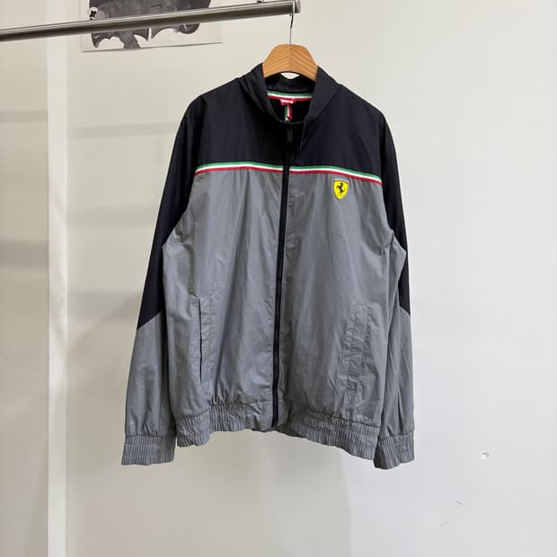 PUMA X FERRARI 바람막이