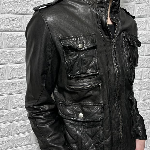 멀티 포켓 이탈리안 레더 자켓