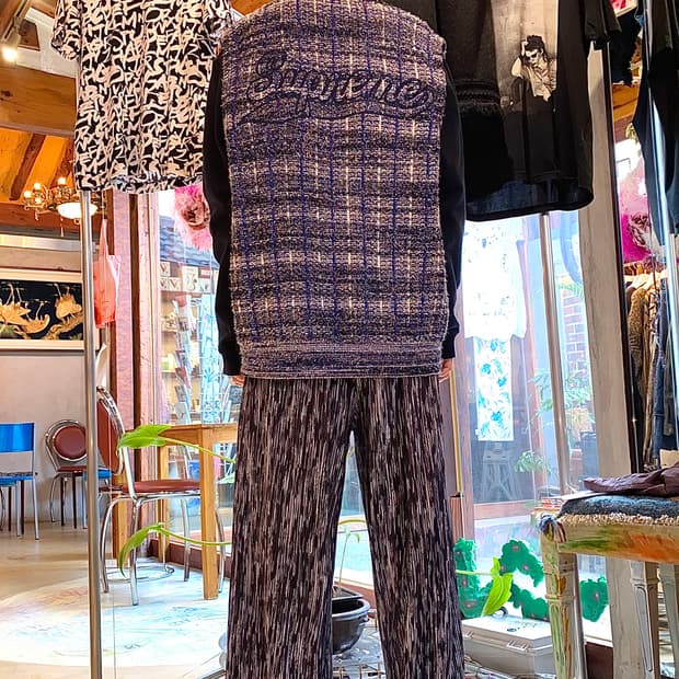 Supreme Logo detail Zip up Sweater Vest