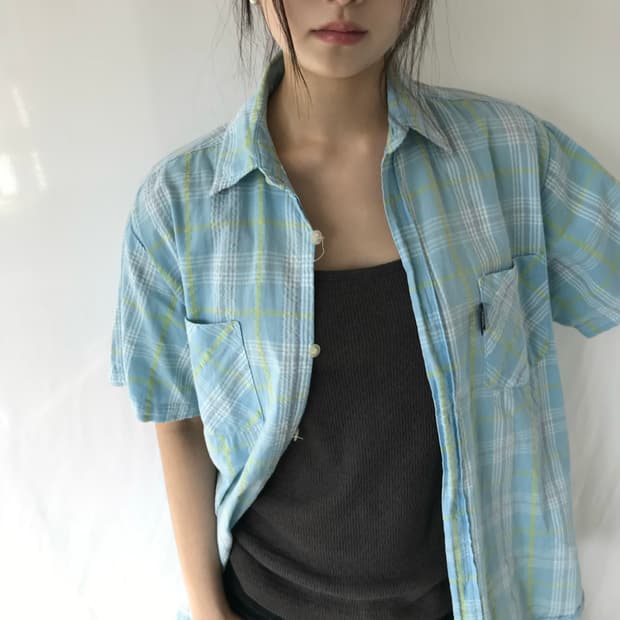 스카이 블루 체크 셔츠 