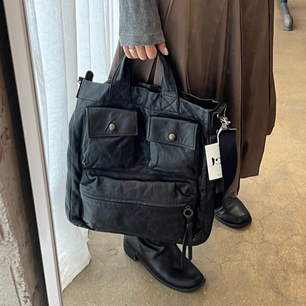 SSAMZIE 천연 소가죽 포켓 백