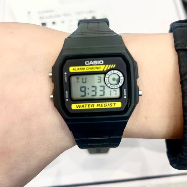 카시오 디지털 시계 새상품