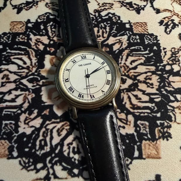 SEIKO 빈티지 쿼츠 시계
