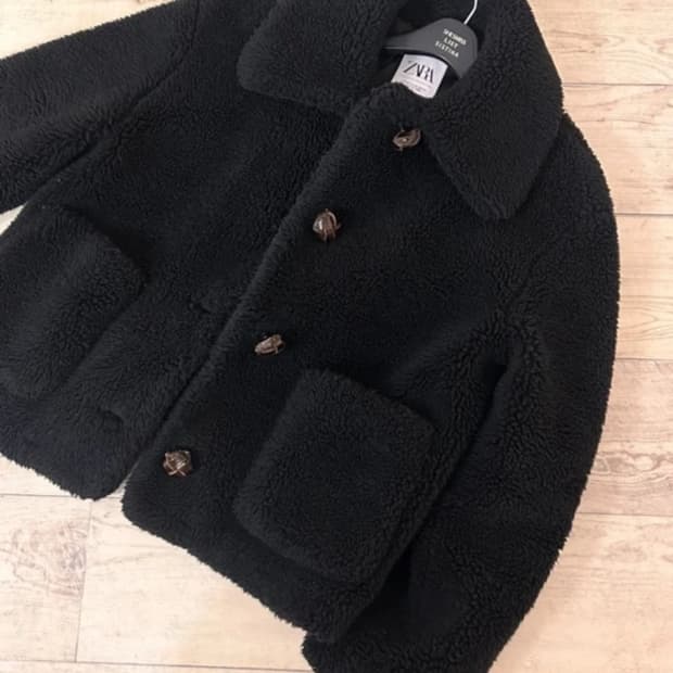 자라 블랙 퍼 자켓