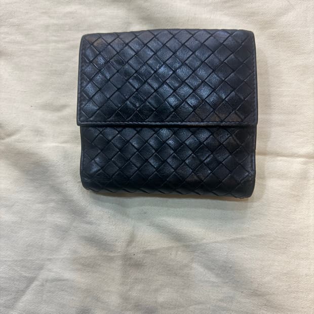 정품 보테카베네타 반지갑 팝니다