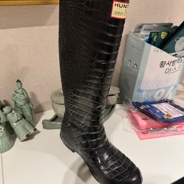 (235-240, 245) 헌터 X 지미추 콜라보 롱 레인부츠 블랙 크로