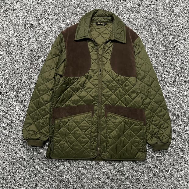 바버(Barbour) 스웨이드 패치 퀄팅 자켓