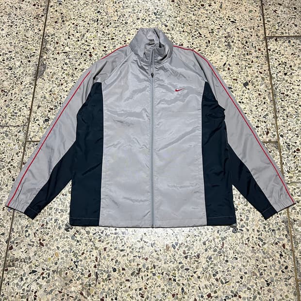 나이키(NIKE) 스우시 그레이 우븐 트랙탑 바람막이