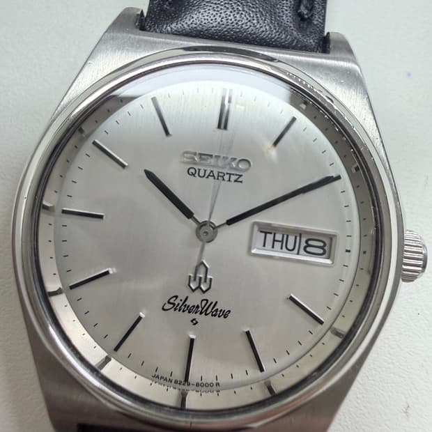 SEIKO SilverWave 8229-8000 Vintage Quart
