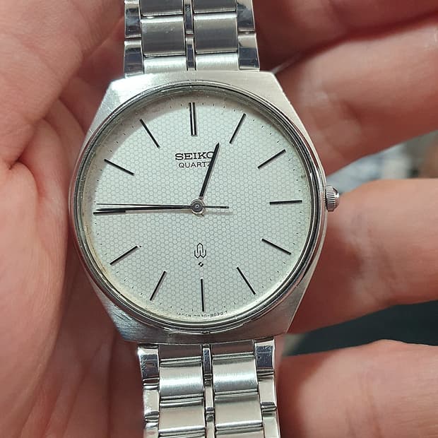 Seiko quartz vintage watch