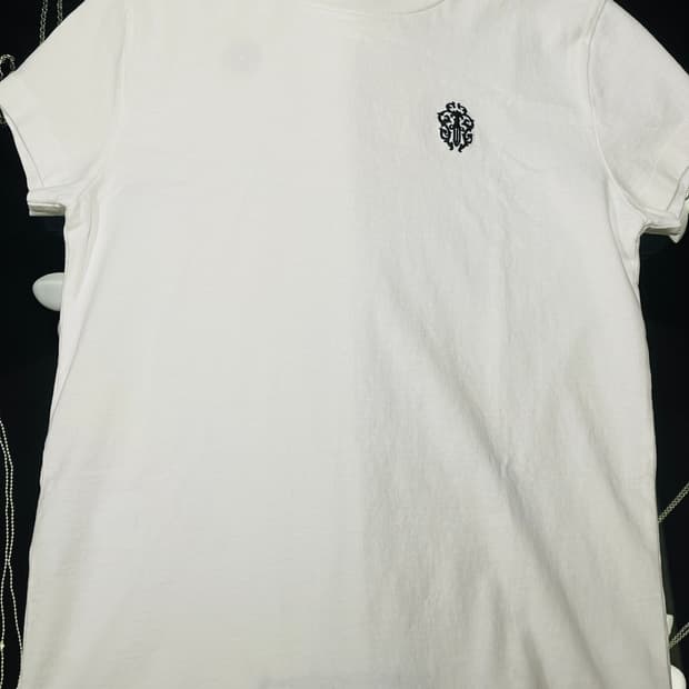 크롬하츠 바인대거&플러스 자수 반팔티 XS사이즈