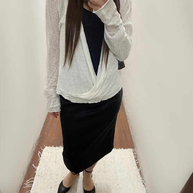 막스마라 시스루 긴팔 티셔츠 랩 드레이프 후면 절개 디테일 화이트