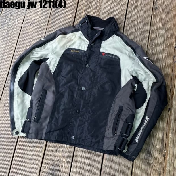 다이네즈 레이싱 가죽자켓 L