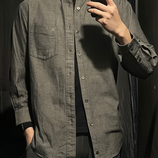 버버리 카키 그레이 헤링본 패턴 체스트포켓 코튼 울 블렌드 남방 셔츠