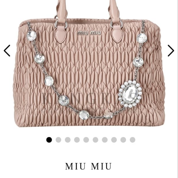 정품)급처상태좋음!미우미우 핑크 마틀라쎄 나파 크리스탈사첼토트크로스백가방