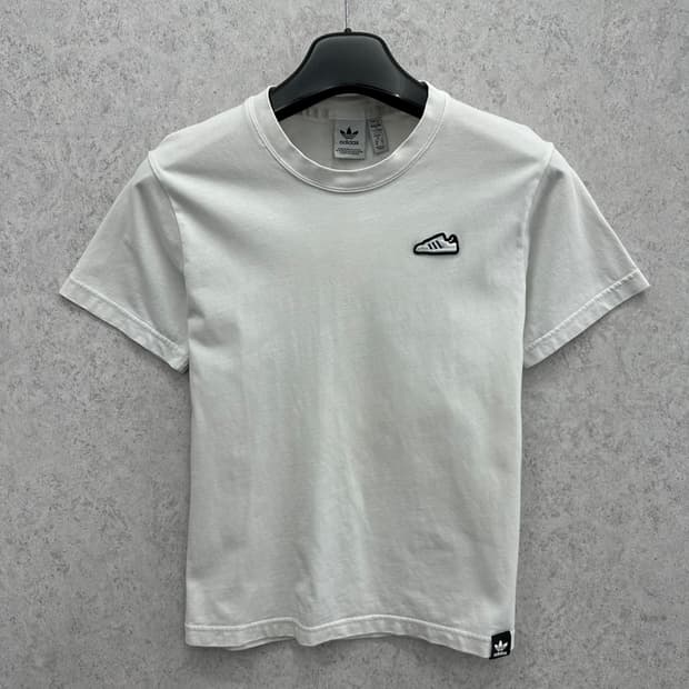 95 아디디스 여자 슬림핏 숏 반팔 티셔츠