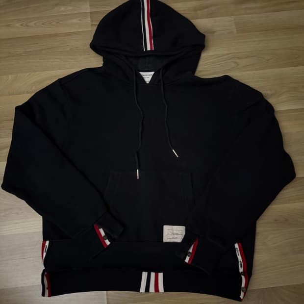 톰브라운 백삼선 후드티 3size 