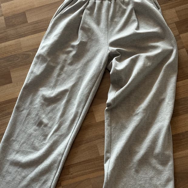 (M)가까이 유니언즈 원턱 와이드 스웻팬츠 그레이