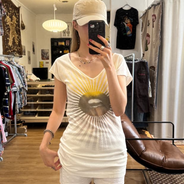 Miss sixty 미스식스티 립 그래픽 슬리브리스