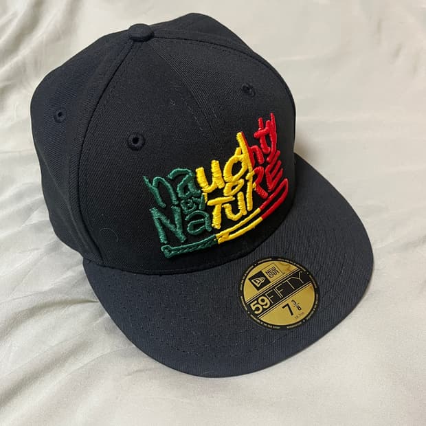 슈프림 뉴에라 모자