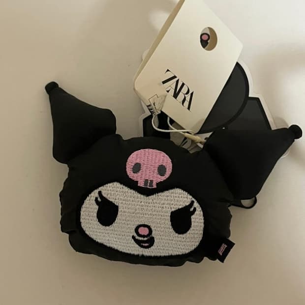 자라 키즈 쿠로미 동전지갑 키링(새상품)